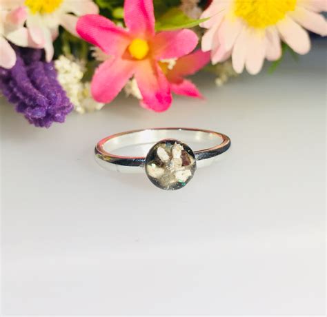 Cremation Ashes Sterling Silver Ring - Impressive Memories Ltd