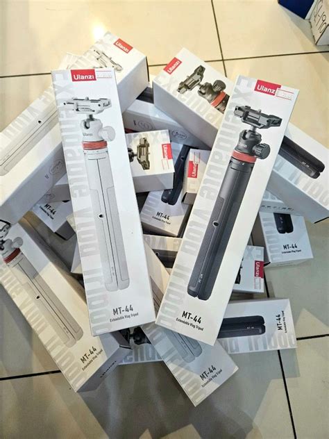 ULANZI MT-44, Photography, Photography Accessories, Tripods & Monopods ...