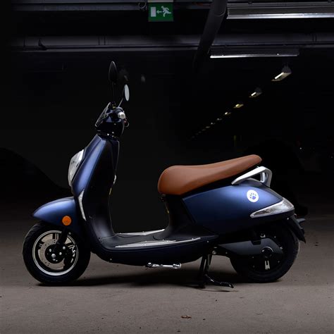 Vessla electric scooter from Sweden | thepack.news | THE PACK ...