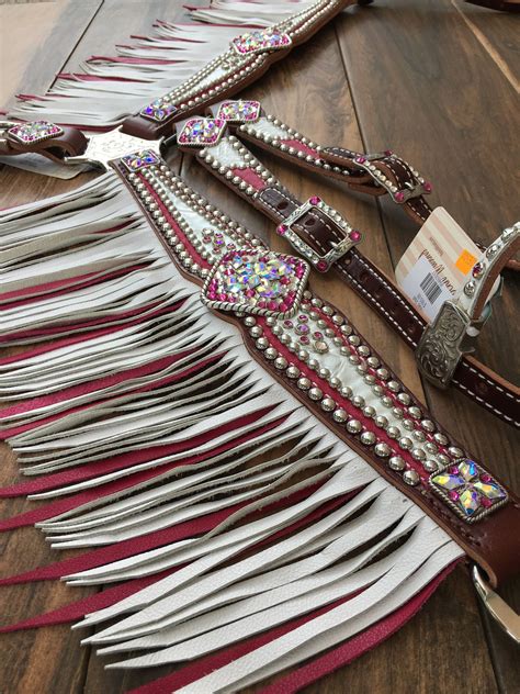 Pink W White Overlay And Pink And White Fringe Barrel Racing Tack