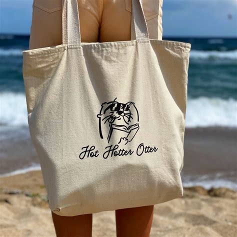 Hot Hotter Otter
