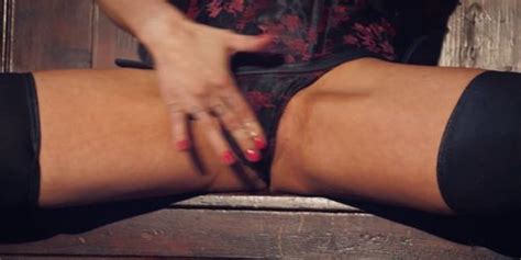 HOT G VIBE Busty Emo Squirts Across The Room Gigi Love Tnaflix