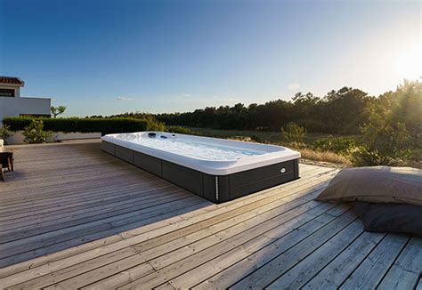 Jacuzzi Swim Spas And All Seasons Pools Jacuzzi Emea