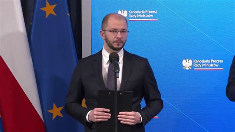 Na Ywo Konferencja Prasowa Minister Agnieszki Buczy Skiej Youtube