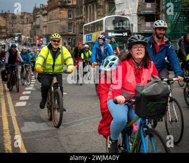 Hundreds Of Cyclists Ride Through The Streets Of London In The Nude Celebrating The Th Annual
