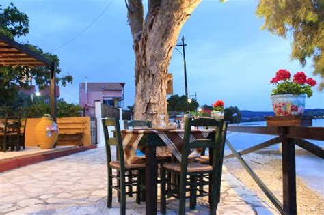 Best 20 Restaurants in Lefkada, Greece | Greeka