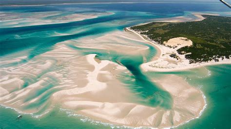 visiting bazaruto archipelago isle keys