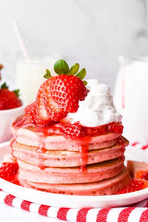 Strawberry Pancakes • Dance Around The Kitchen