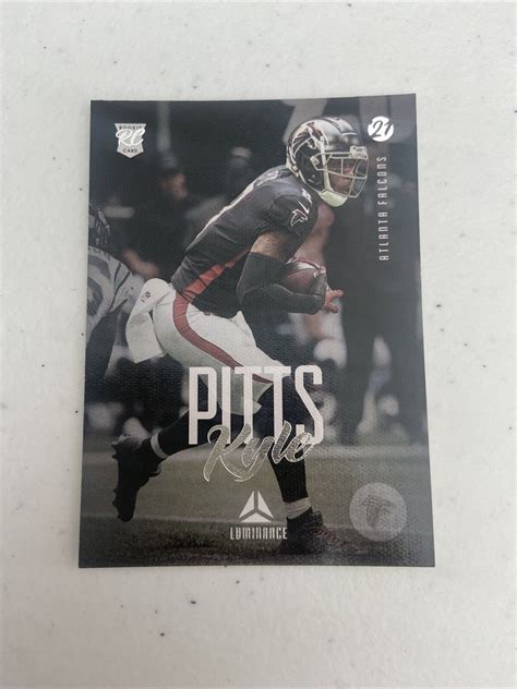 Panini Chronicles Luminance Football Kyle Pitts Bronze Parallel