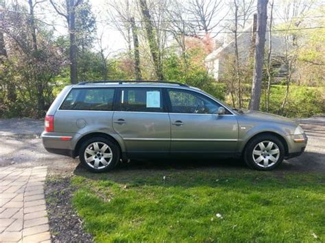 Sell Used 2002 Volkswagen Passat GLX 4 Motion Wagon 4 Door 2 8L In