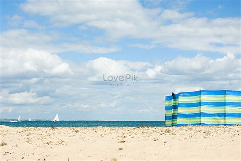 Beach Windbreak Picture And HD Photos | Free Download On Lovepik