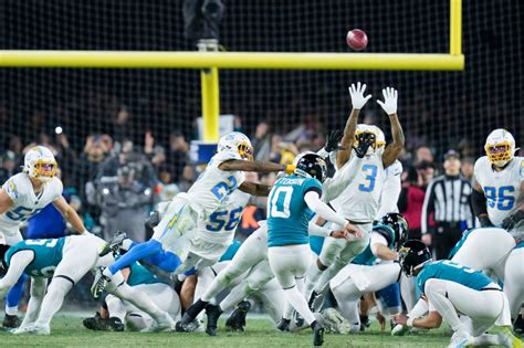 Trevor Lawrence Rebounds To Lead Jaguars To Comeback Win