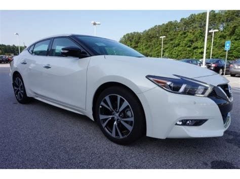 2016 Nissan Maxima Data, Info and Specs | GTCarLot.com