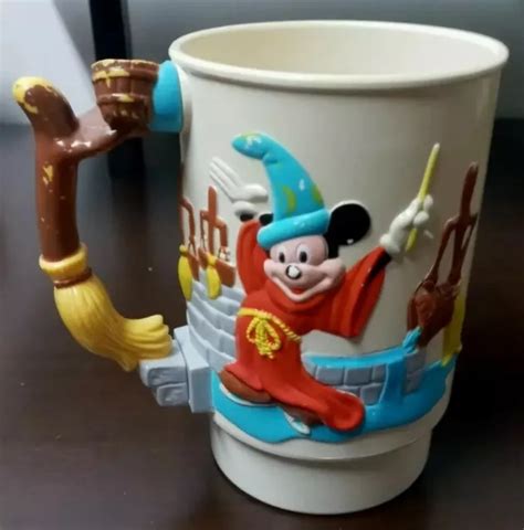 MICKEY MOUSE VINTAGE Cup Mug WALT DISNEY WORLD ON ICE 3D PLASTIC1990 S