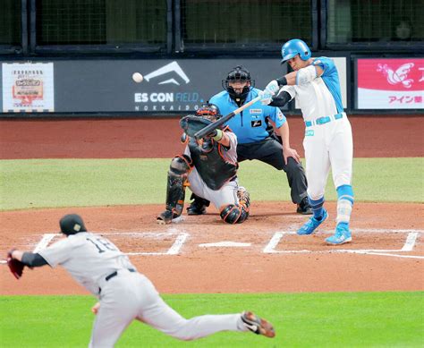 【日本ハム】万波中正が11球団制覇弾巨人・菅野から右翼ブルペンへ9号ソロ スポーツ報知