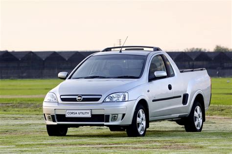 SA Roadtests 2010 Chevrolet Corsa Utility 1 4 Sport