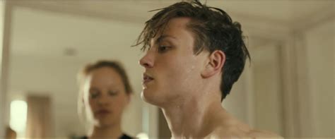 ausCAPS Jannik Schümann nude in Godless Youth
