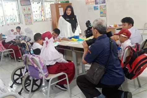 Kemendikbud Tunjuk Sd Perwira Bogor Jadi Percontohan Sekolah Inklusif