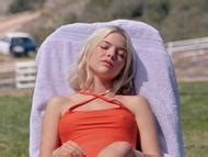 Naked Logan Polish In The Follower