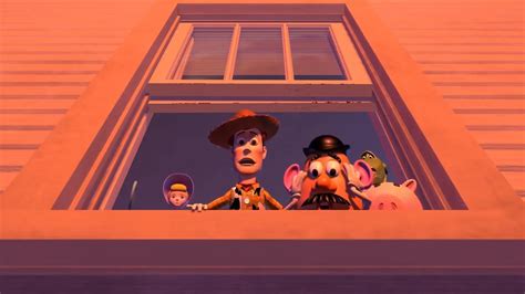 Toy Story 1 Escena Woody Tira A Buzz Por La Ventana Escenas De