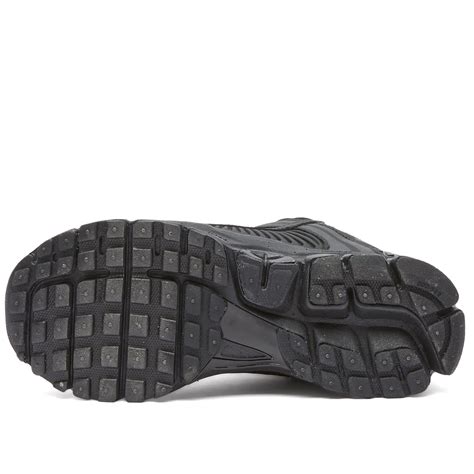 Nike Zoom Vomero 5 Sneaker Black & Black | END. (GB)
