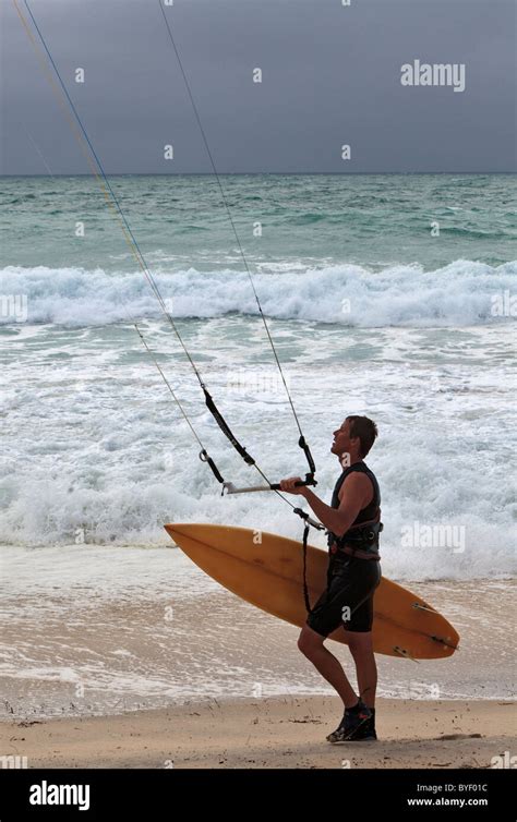 Board surfing with kites hi-res stock photography and images - Alamy