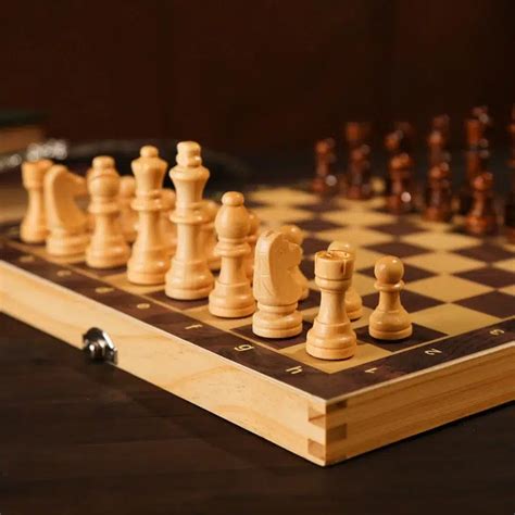 Jeu d échecs en bois magnétique KASPAROV