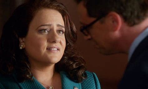 Hot Sexy Artemis Pebdani Bikini Pics