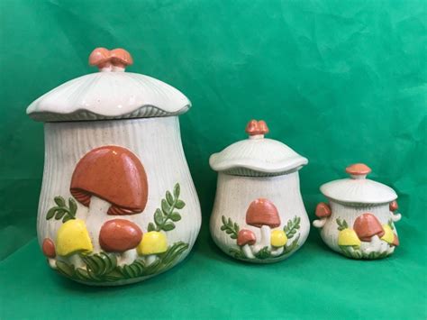 Arnels Mushroom Canister Set Teapot Napkin Holder Salt Pepper Shakers