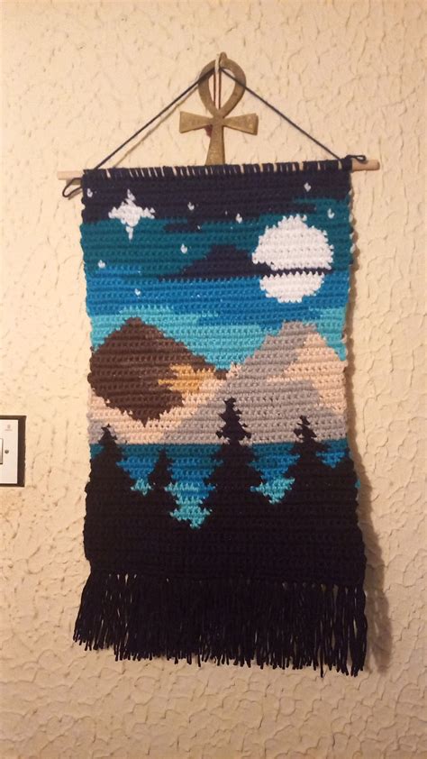 PATRÓN GRATIS Hermoso Tapiz en la Técnica Intarsia Crochet | Tapiz de