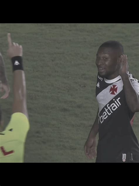 O Homem Que Quase Fez Um Gol - Loide Augusto: O Homem Que Quase Marcou um Gol | TikTok