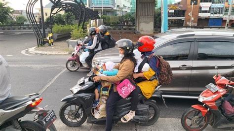 Polisi Imbau Pemudik Yang Hendak Kembali Ke Jakarta Hindari Puncak Arus