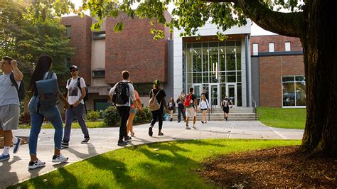 Barney School Of Business Uhart Barney School Of Business