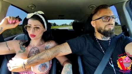 Tommy A Canaglia Digs Ladymuffin S Pussy Free Sex Video RedTube