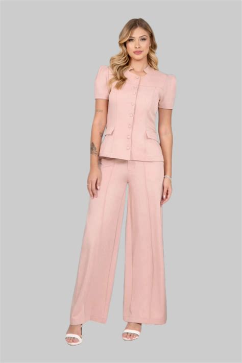 Scrub Feminino Nude Manga Curta Es Revestidos Gola Padre Bia By Jaleco