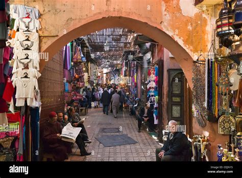 Souk Market Souks Markets Hi Res Stock Photography And Images Alamy