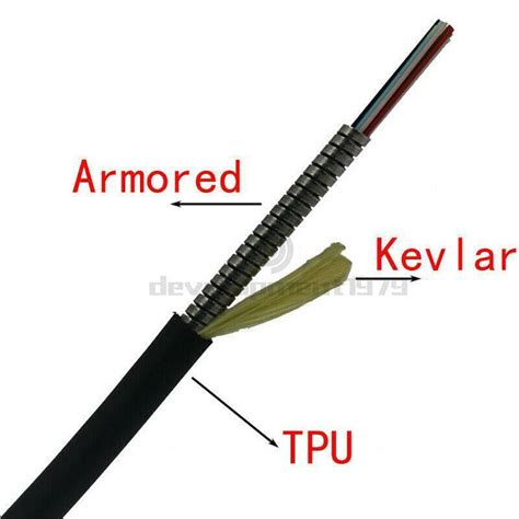 Lc Lc UPC Sm TPU Feld Armored Glasfaser Kabel 8 Strand Faseroptik Patch