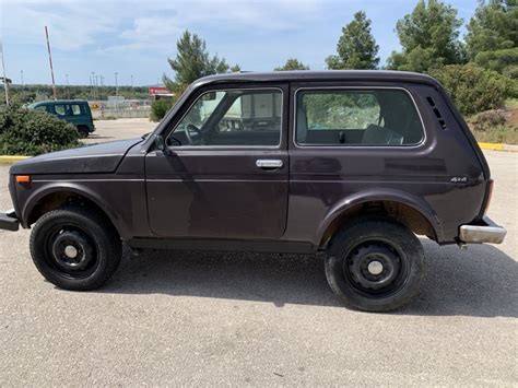 Lada Niva I X God