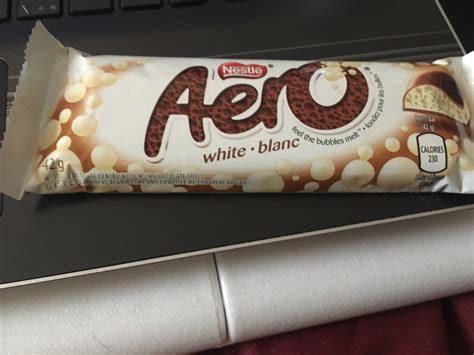 Adorable Fluff: Aero White Chocolate Bar Review.