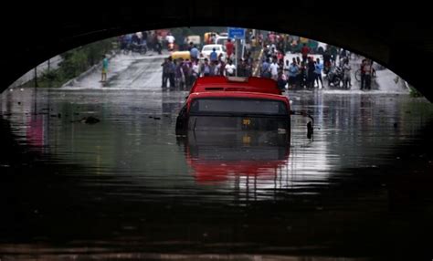 Delhi Floods In Photos Evacuation Begins As Yamuna Level Crosses