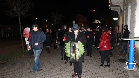 Fotogalerie Po 140 letech skončil v sobotu večer provoz osobních vlaků