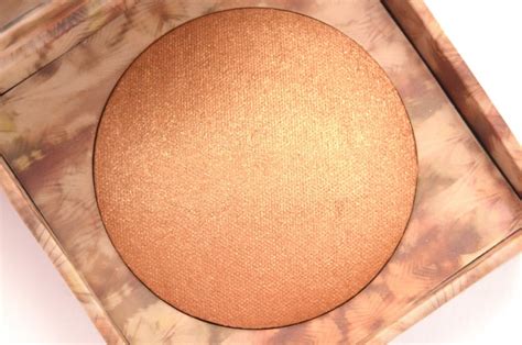 Urban Decay Naked Illuminated Shimmering Powder For Face And Body Review The Pink Millennial