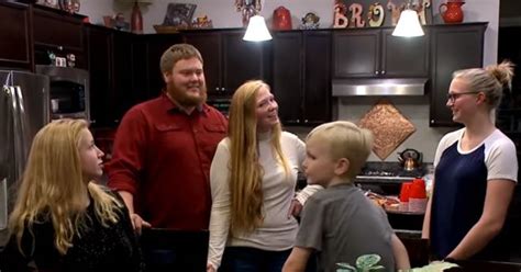 Heres Why The Sister Wives Kids Likely Never Saw A Penny From TLC