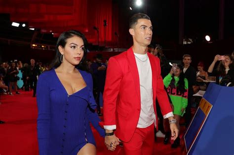 Gor Co Robi Si Od Samego Patrzenia Ukochana Cristiano Ronaldo Kusi W Bikini