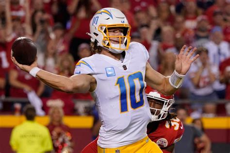 Chargers fans descend on SoFi Stadium for season opener against Dolphins