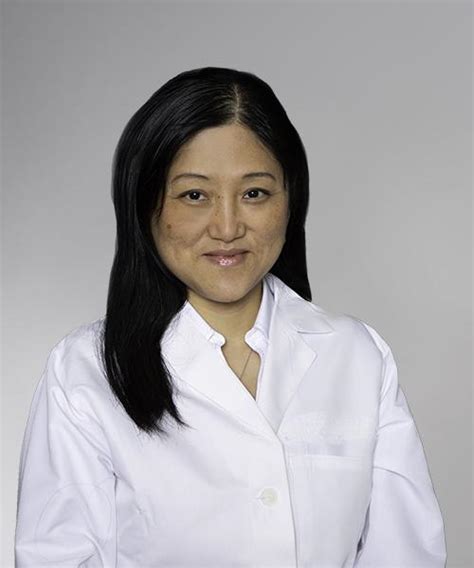 Dr Wenli Gao MD Danbury CT Breast Medical Oncology