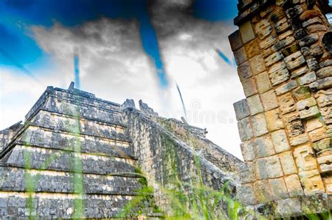 La Pir Mide Del Osario Yacimiento Arqueol Gico De Chichen Itza