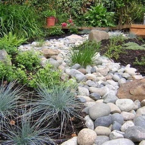 34 Awesome River Rock Landscaping Ideas - MAGZHOUSE