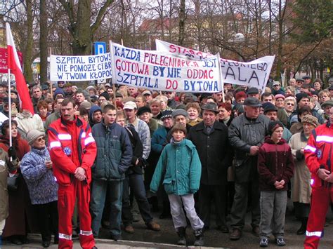 W obronie szpitala Protest w Miastku sprzed szesnastu lat ZDJĘCIA