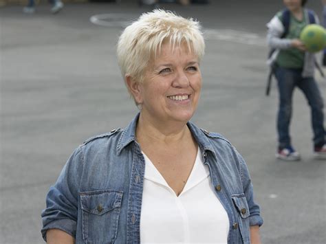 Mimie Mathy Se Confie Avec Tendresse Sur Son R Le De Belle M Re